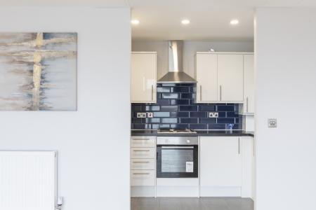 Miles Close 7 - Kitchen