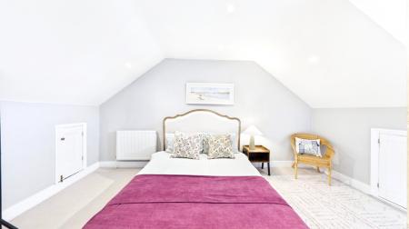 CAM02337G0-PR0553-PAN029