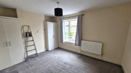 20260401_095816_resized