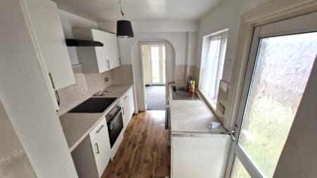 20260401_095641_resized