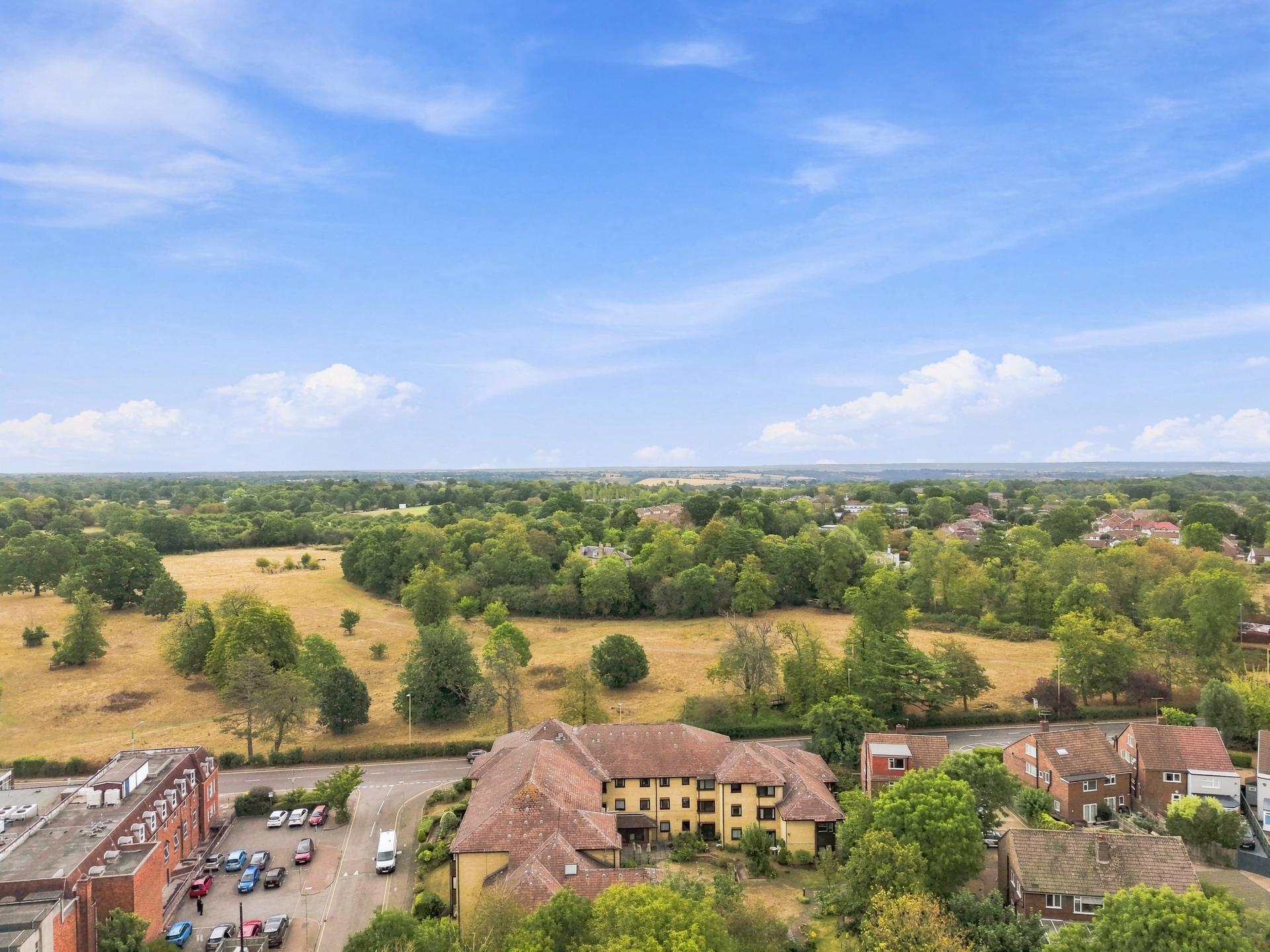Billy Lows Lane, Potters Bar