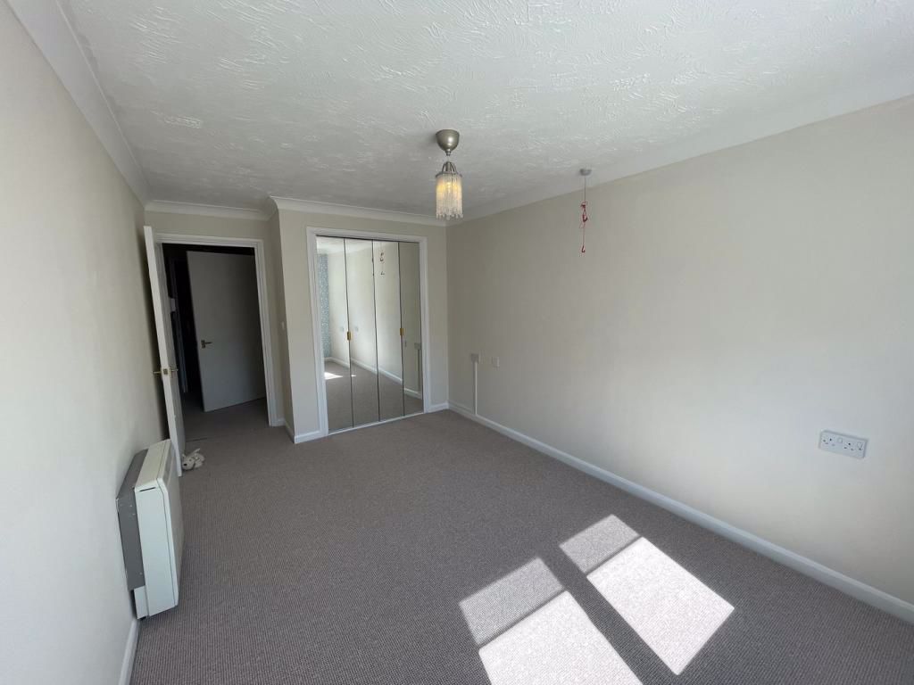 Hudsons Court, Darkes Lane, Potters Bar