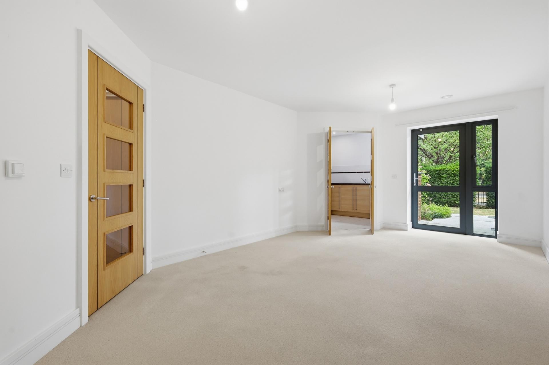 Mandeville Court,Darkes Lane, Potters Bar