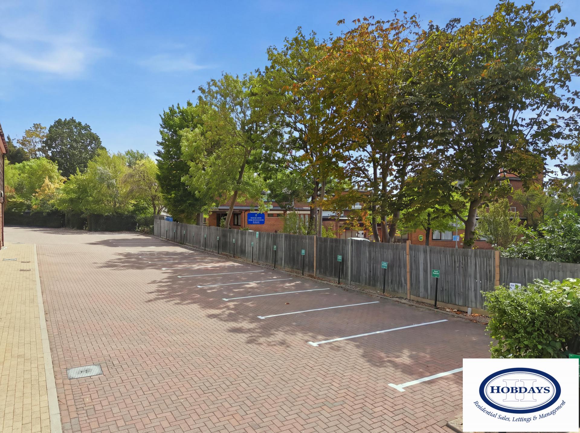 Mandeville Court,Darkes Lane, Potters Bar