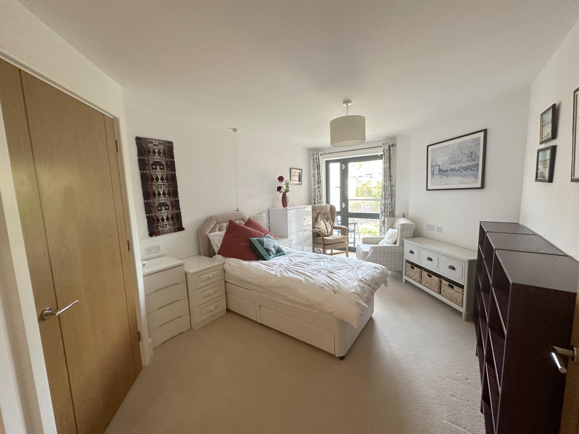 Mandeville Court 261 Darkes Lane, Potters Bar