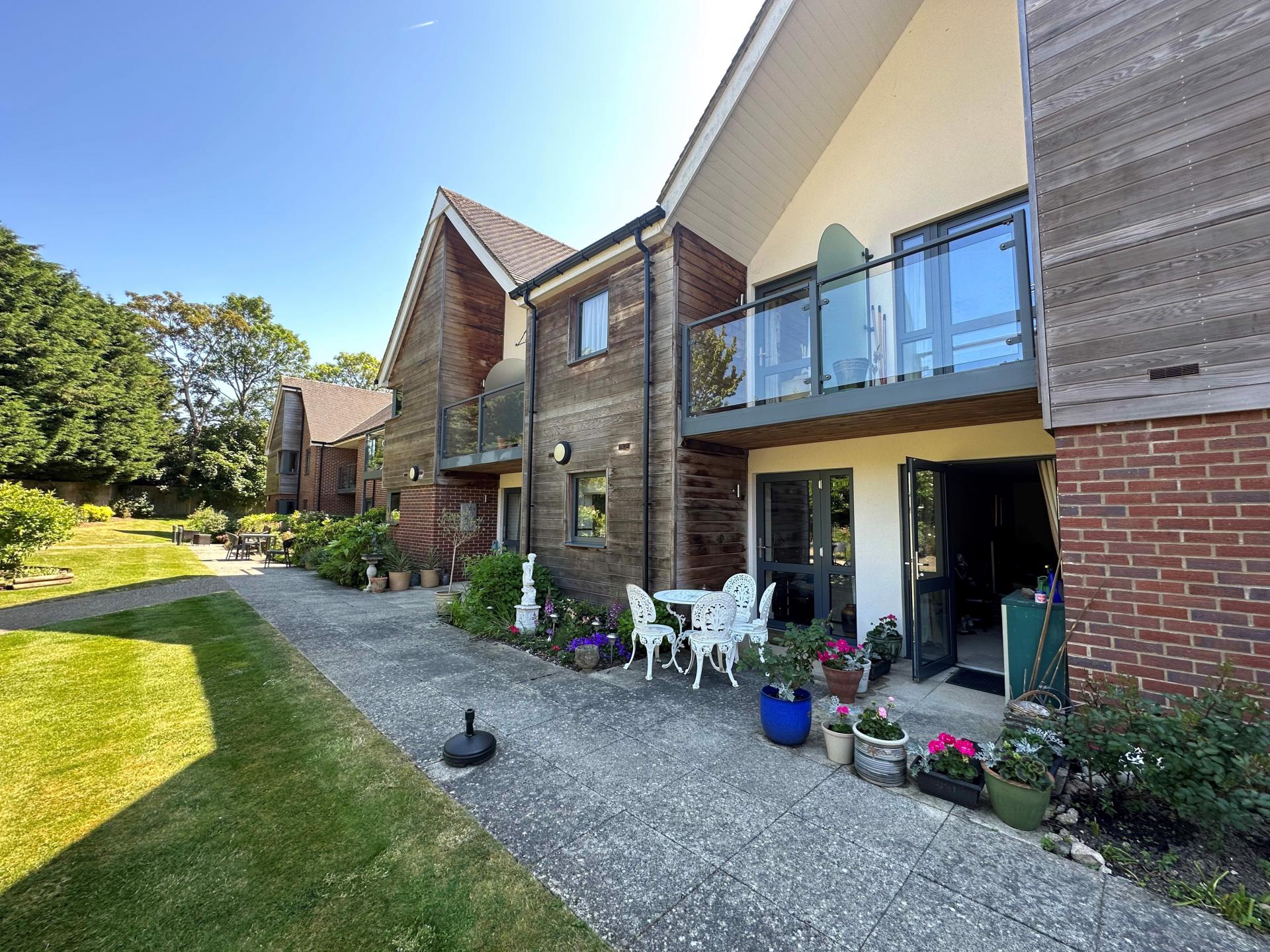 Mandeville Court 261 Darkes Lane, Potters Bar