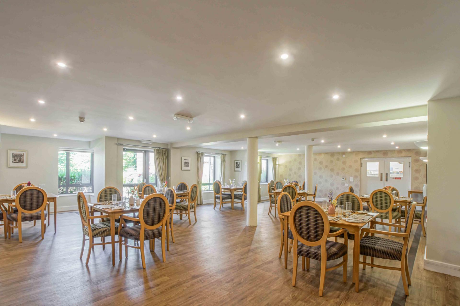 Mandeville Court 261 Darkes Lane, Potters Bar