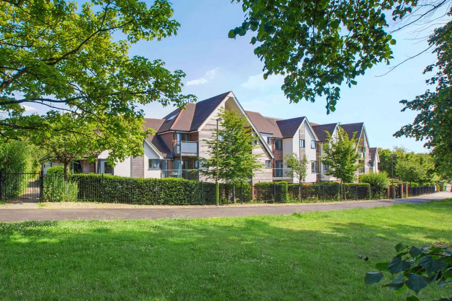 Mandeville Court 261 Darkes Lane, Potters Bar