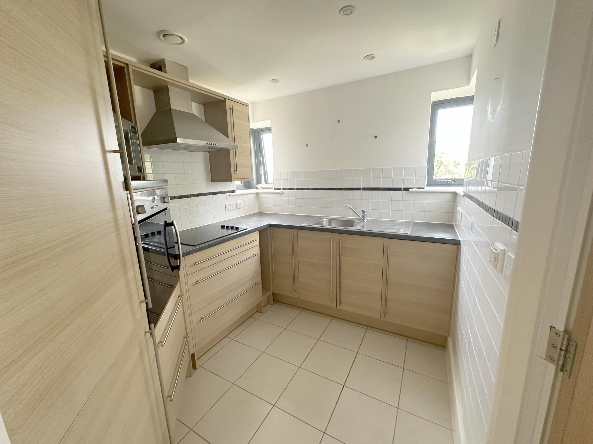 Mandeville Court, Darkes Lane, Potters Bar