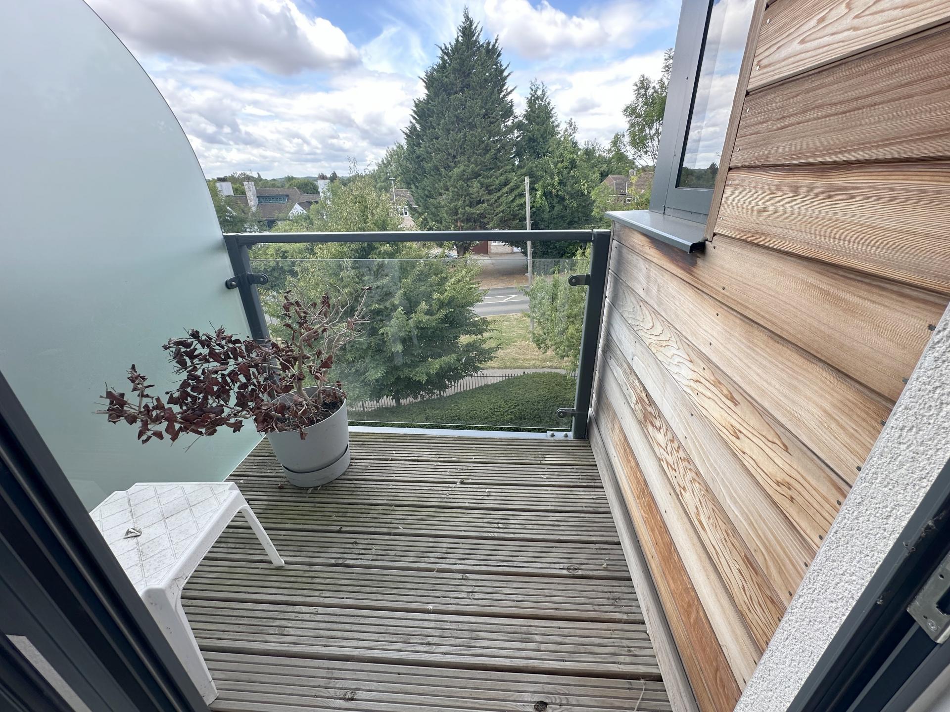 Mandeville Court, Darkes Lane, Potters Bar
