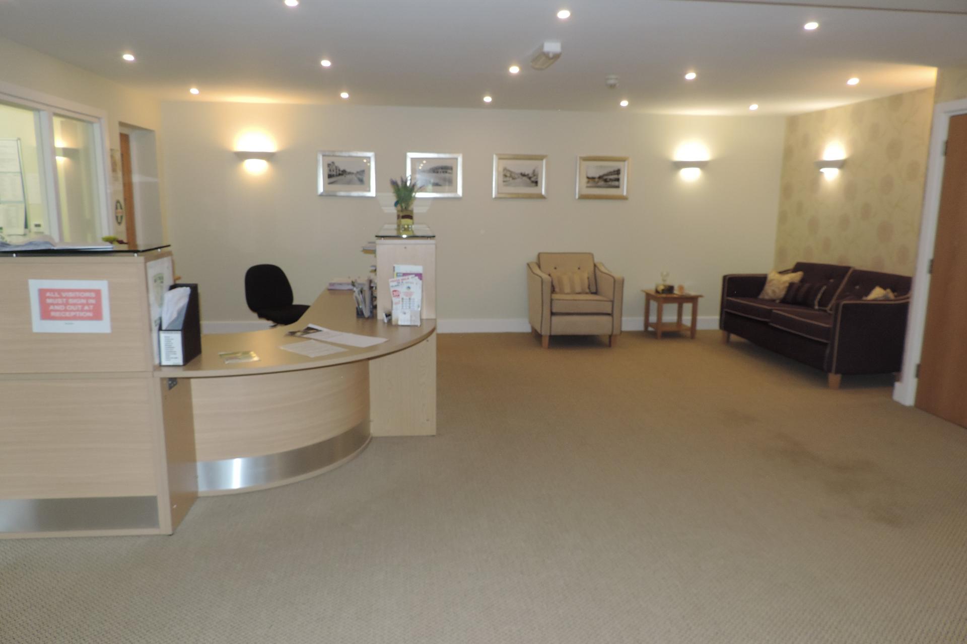 Mandeville Court, Darkes Lane, Potters Bar, EN6 1BZ