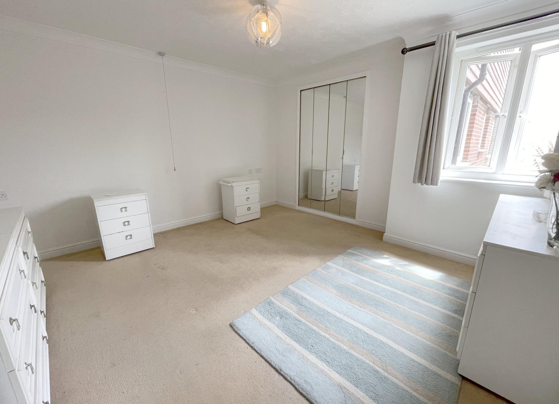 Potters Court, Darkes Lane, Potters Bar, Hertfordshire, EN6 2HS
