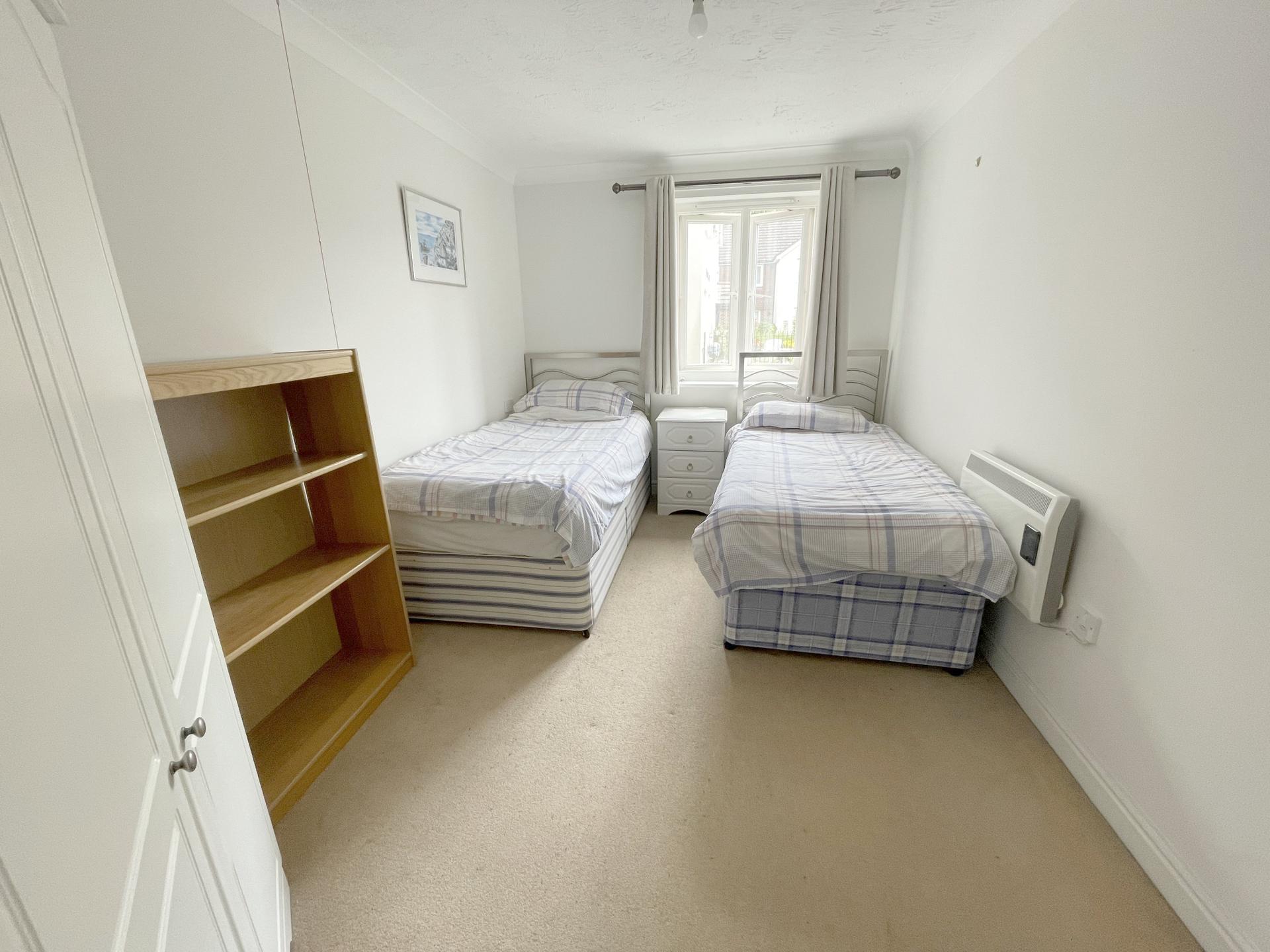 Potters Court, Darkes Lane, Potters Bar, Hertfordshire, EN6 2HS