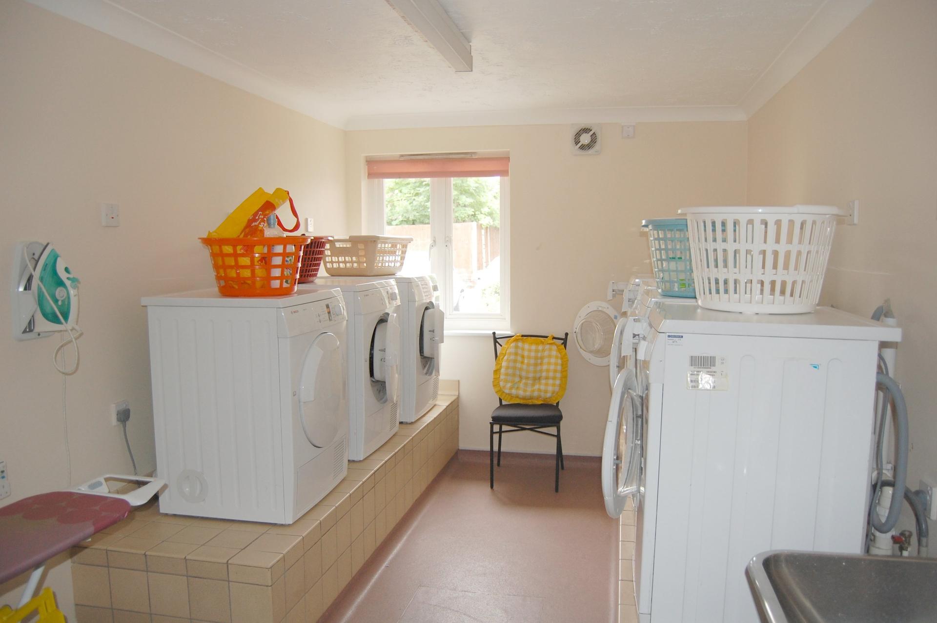 Potters Court, Darkes Lane, Potters Bar, Hertfordshire, EN6 2HS
