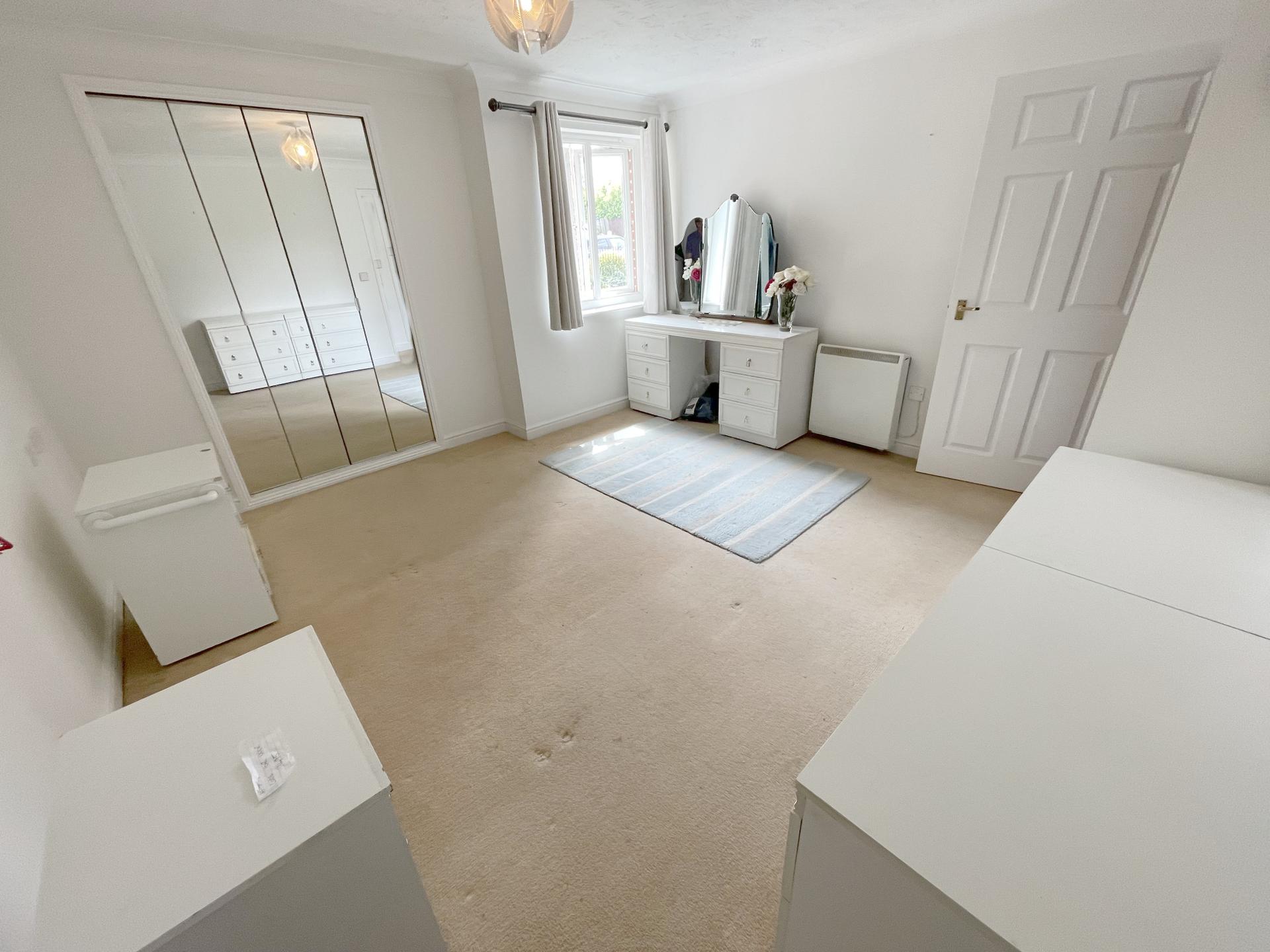 Potters Court, Darkes Lane, Potters Bar, Hertfordshire, EN6 2HS