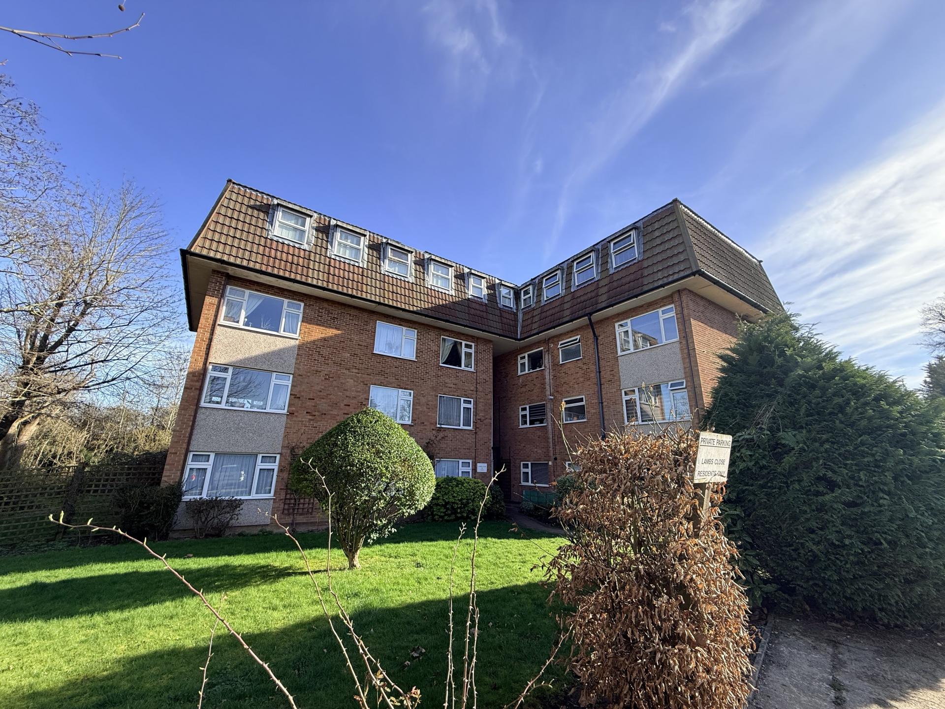 Lambs Close, Cuffley, Potters Bar, EN6