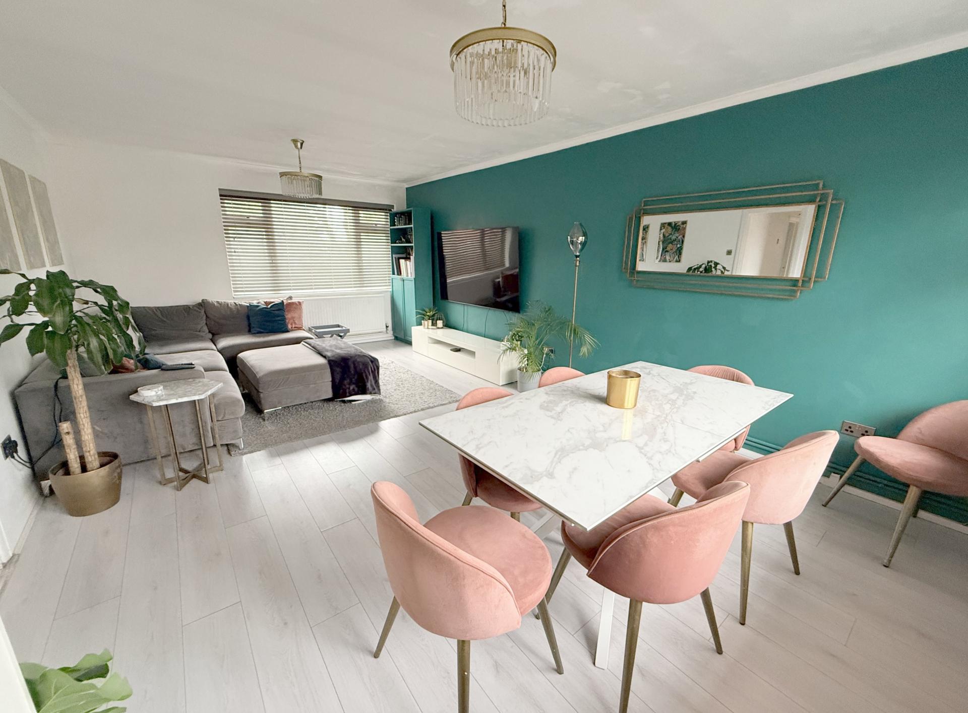 Lambs Close, Cuffley, Potters Bar, EN6
