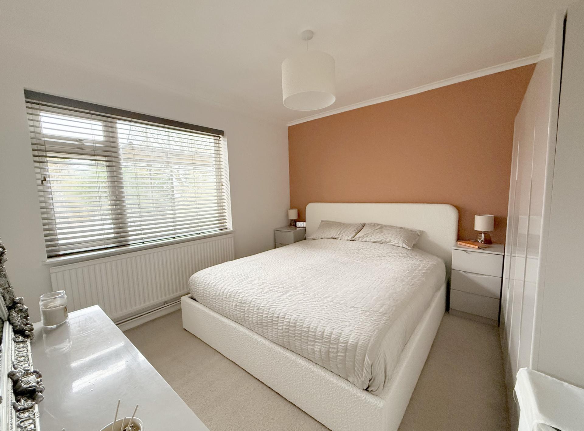 Lambs Close, Cuffley, Potters Bar, EN6