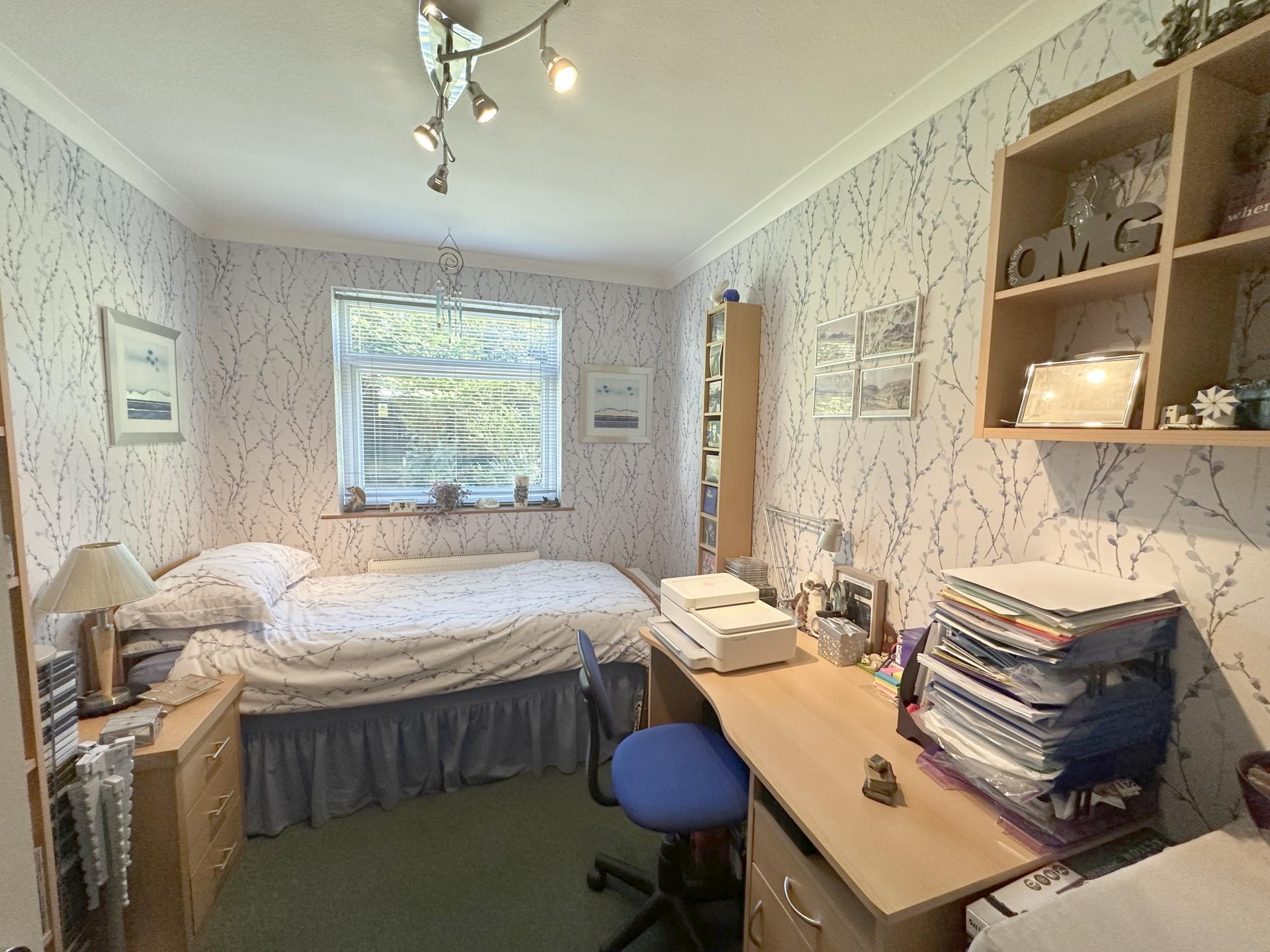 Raymond Court, Potters Bar