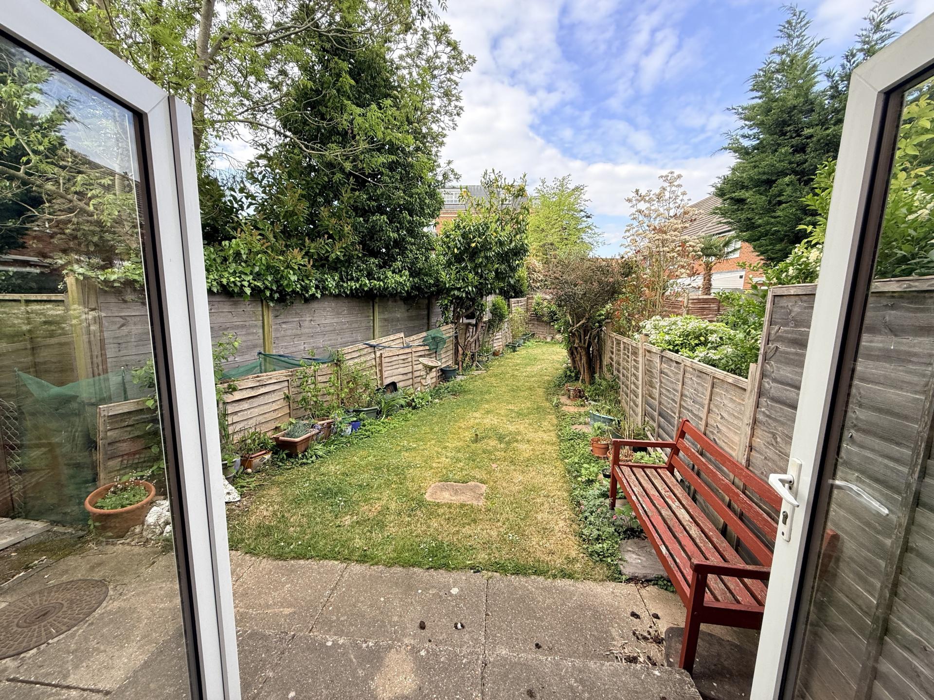 Vincenzo Close, Welham Green, AL9