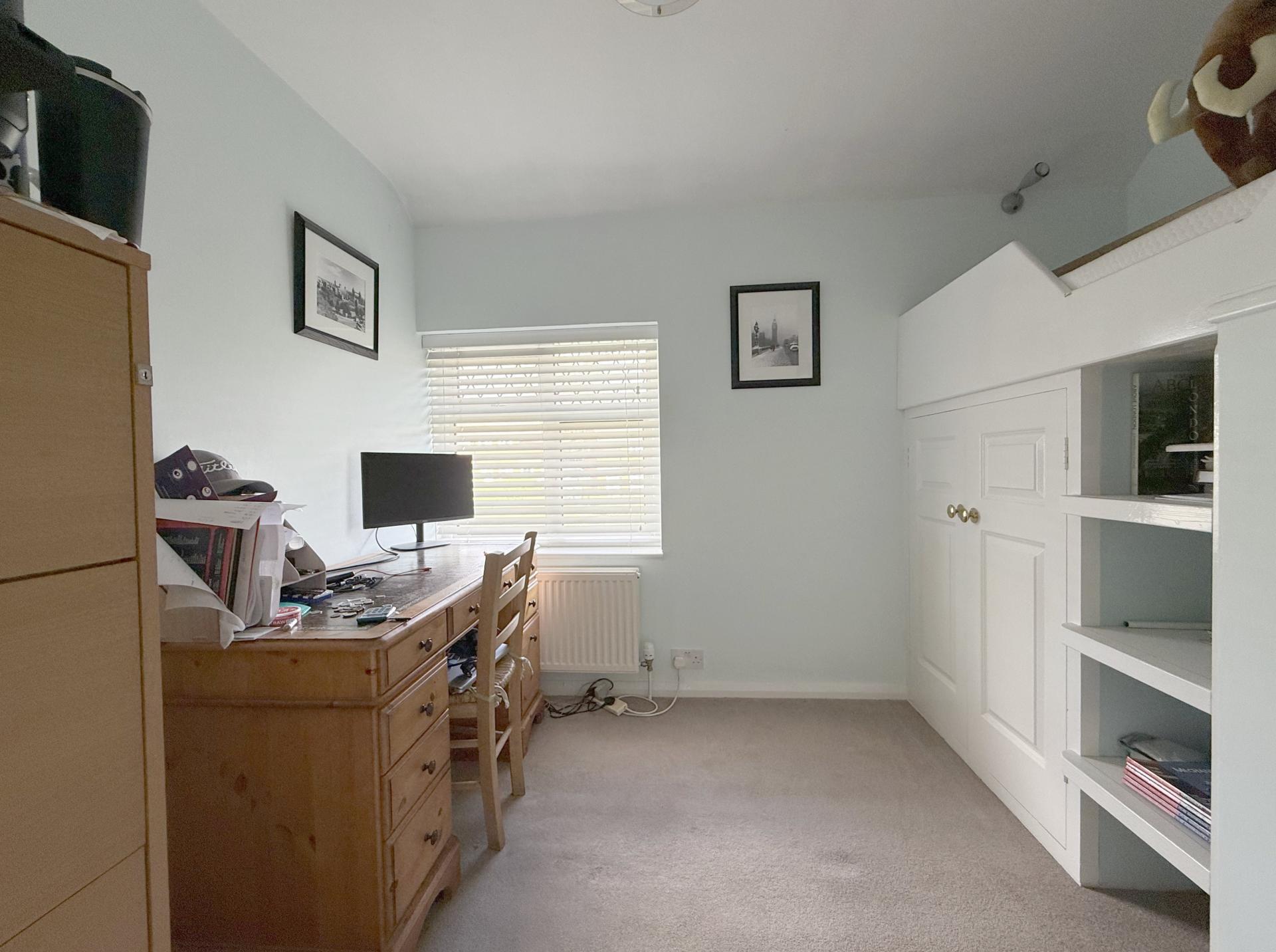 Carpenter Way, Potters Bar