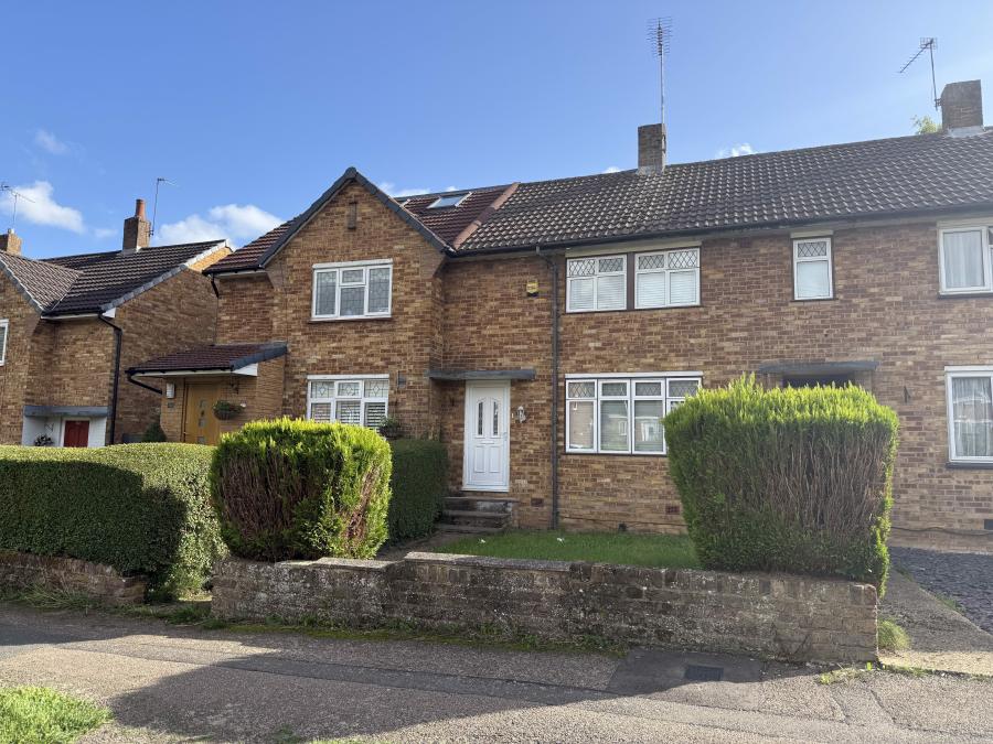 Carpenter Way, Potters Bar
