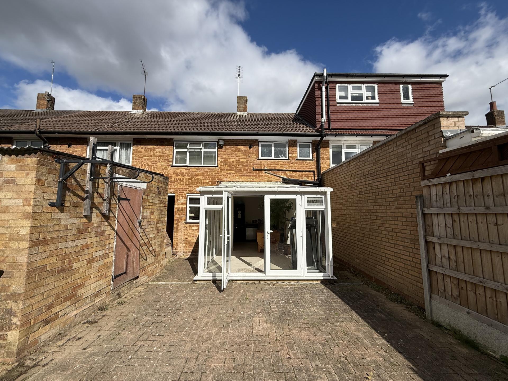 Carpenter Way, Potters Bar