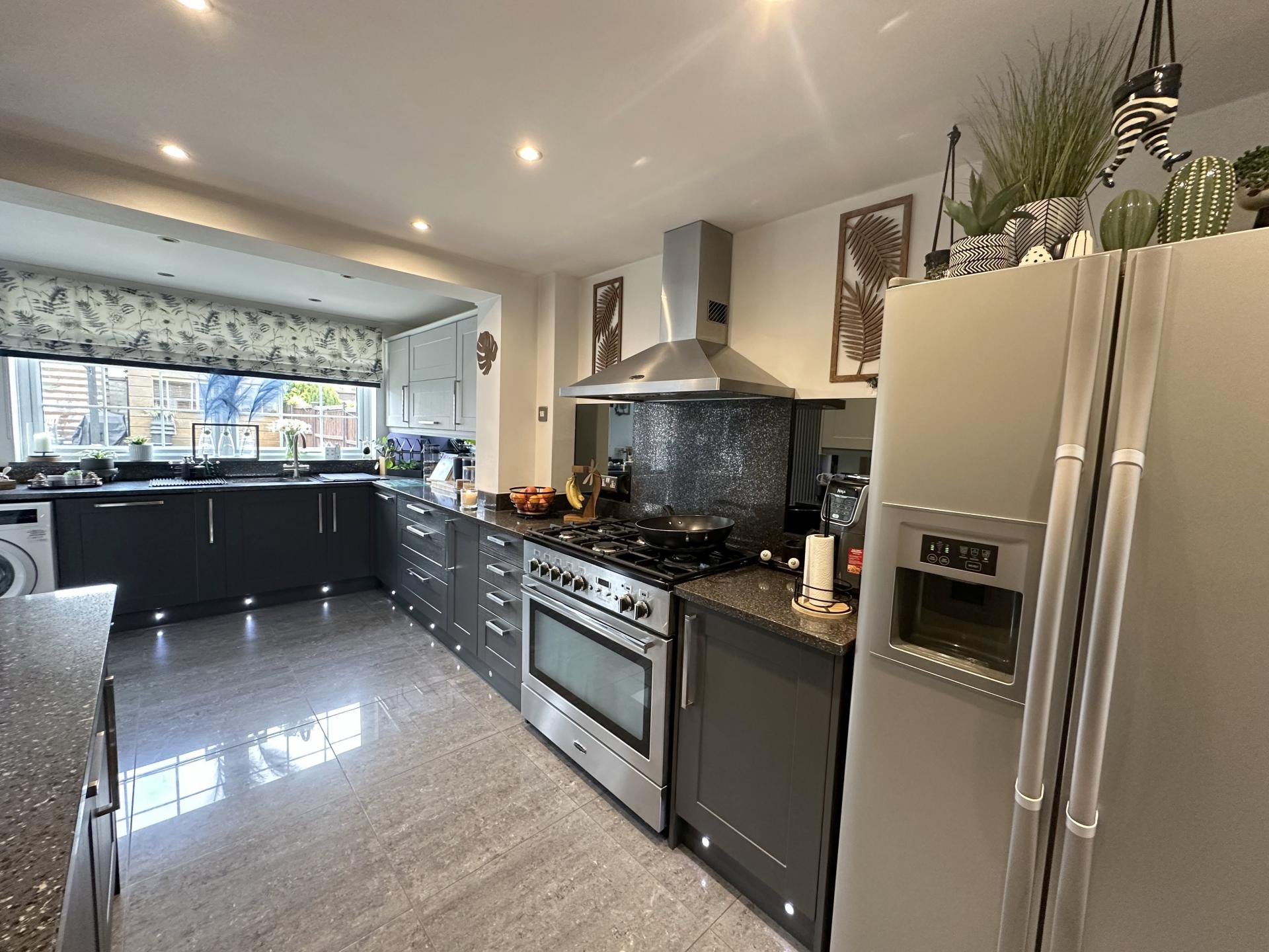 Cherry Tree Lane, Potters Bar