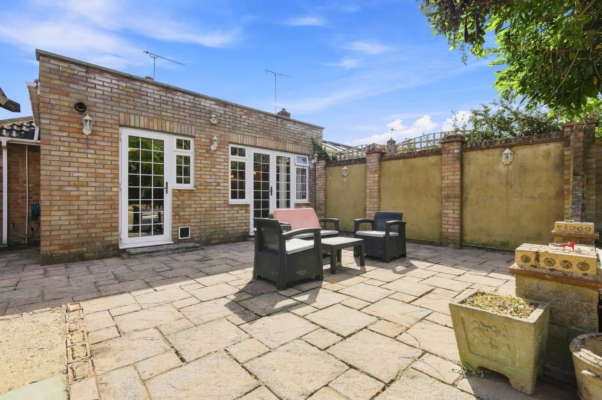 Sunnybank Road, Potters Bar, EN6