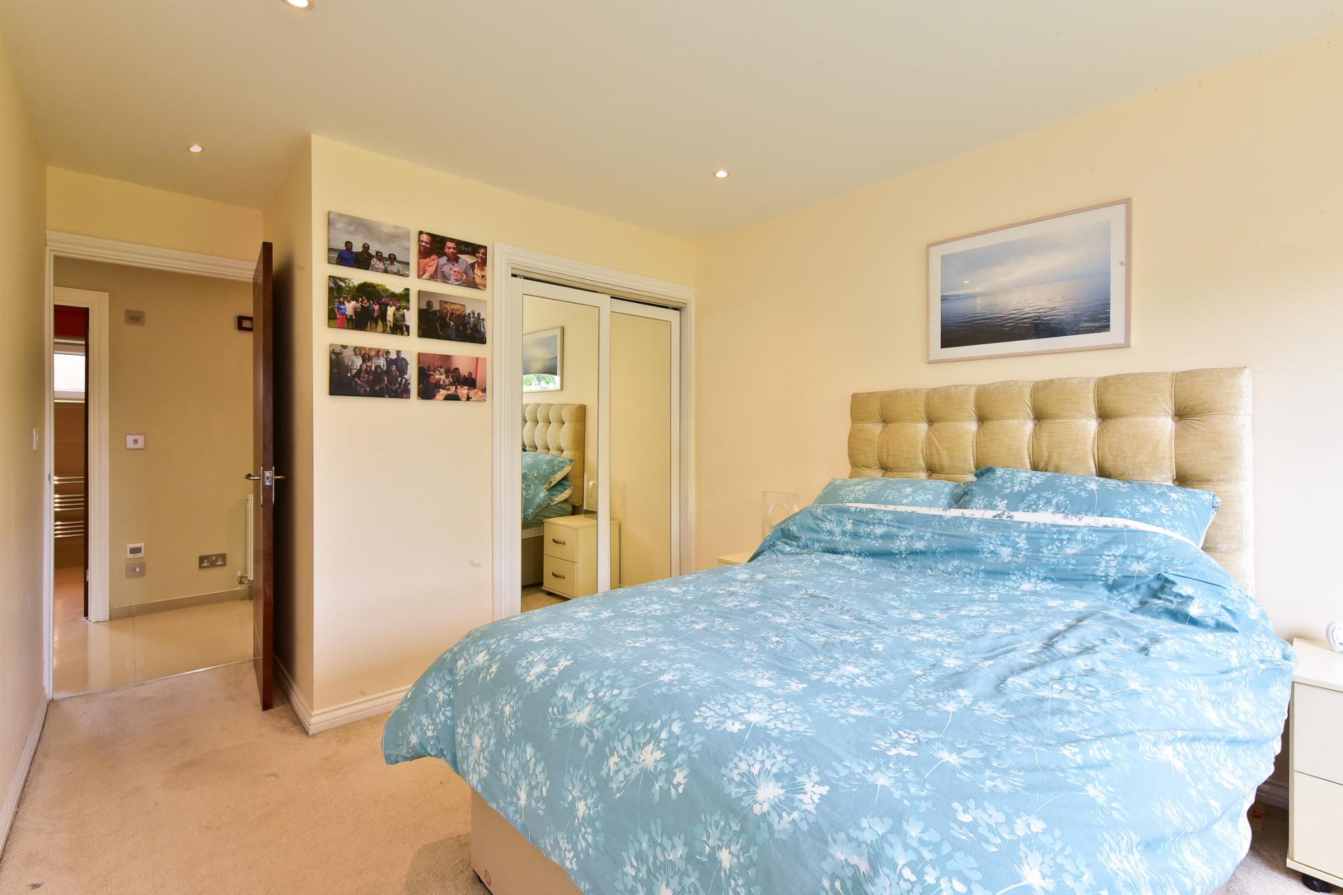 Hawkshead Road, Potters Bar