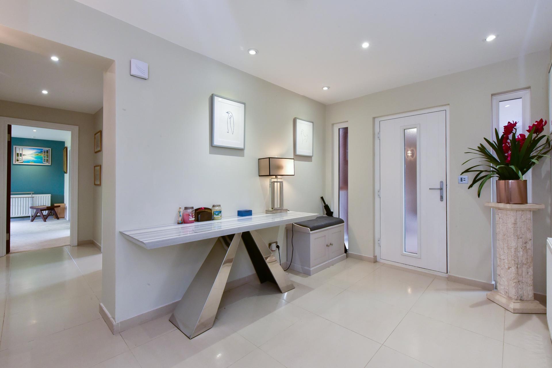 Hawkshead Road, Potters Bar