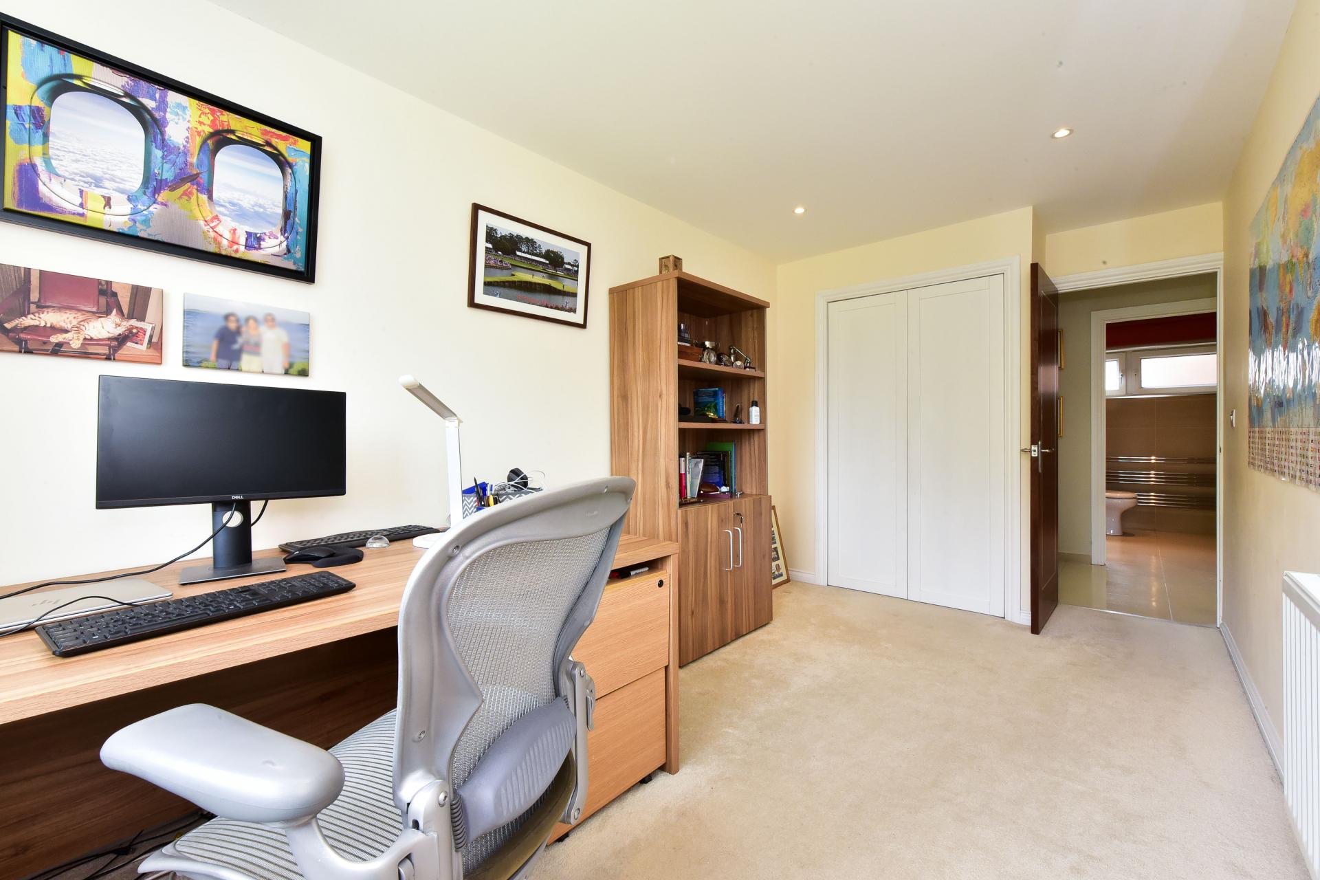 Hawkshead Road, Potters Bar