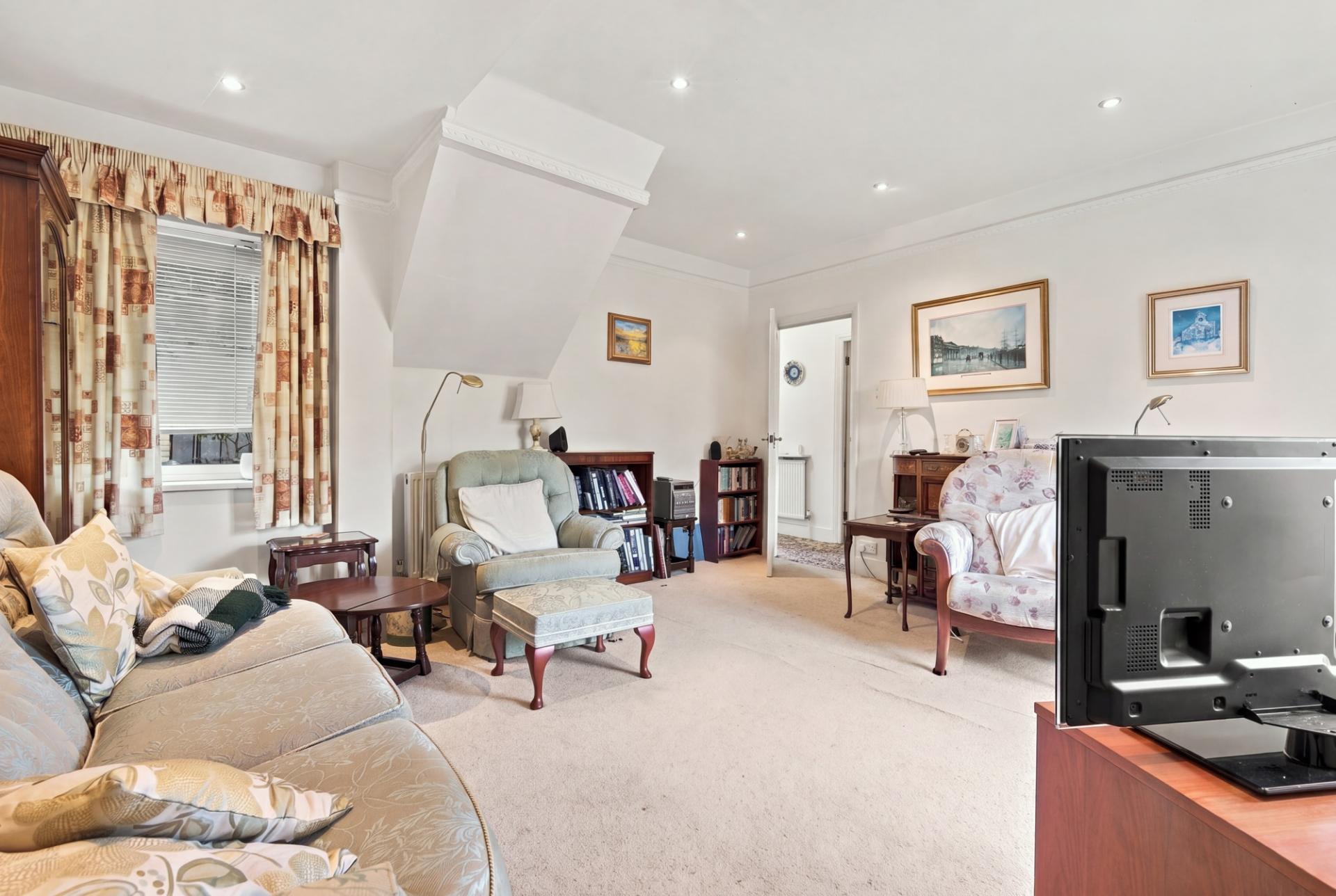 Byng Drive, Potters Bar