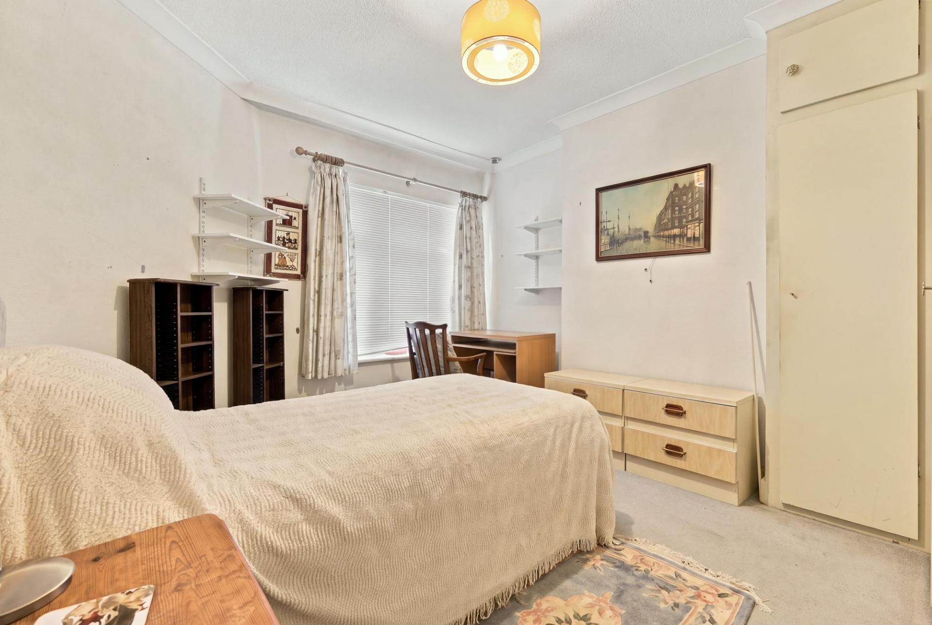 Byng Drive, Potters Bar