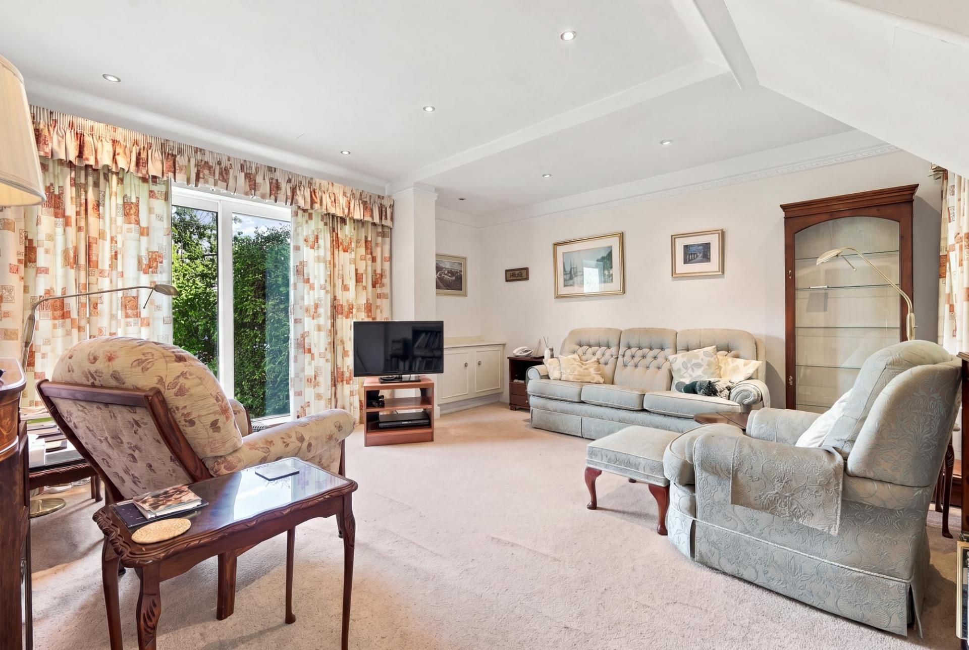 Byng Drive, Potters Bar