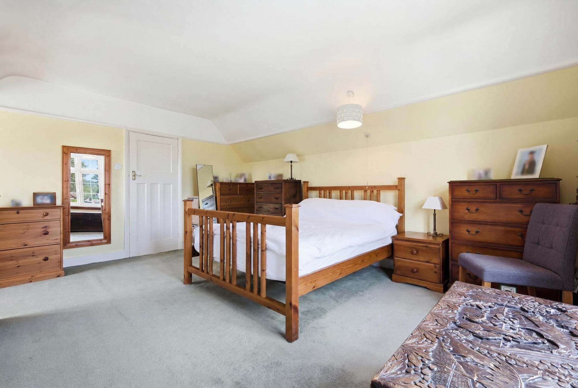 Oakroyd Avenue, Potters Bar, EN6