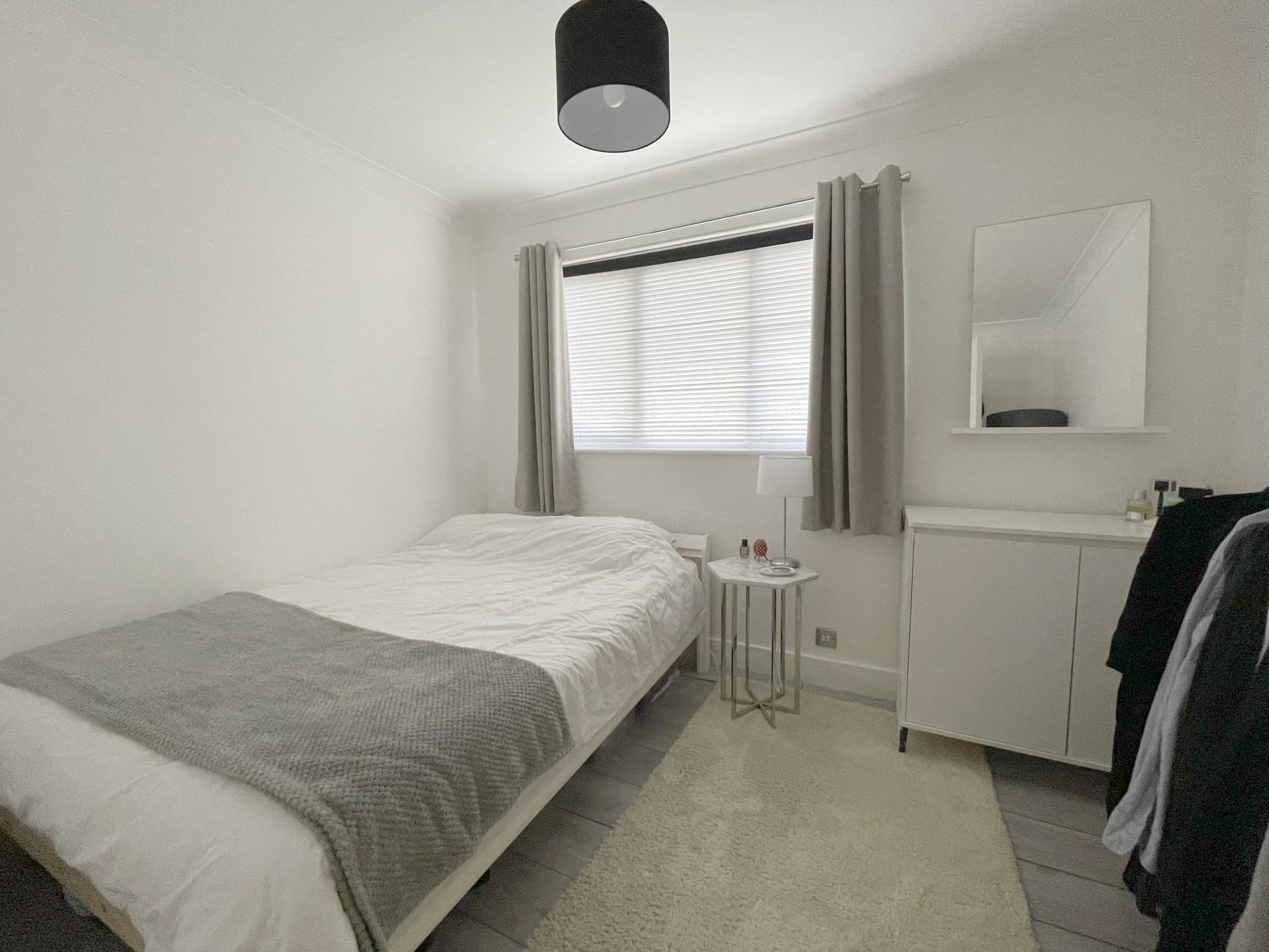 Bornedene, Potters Bar