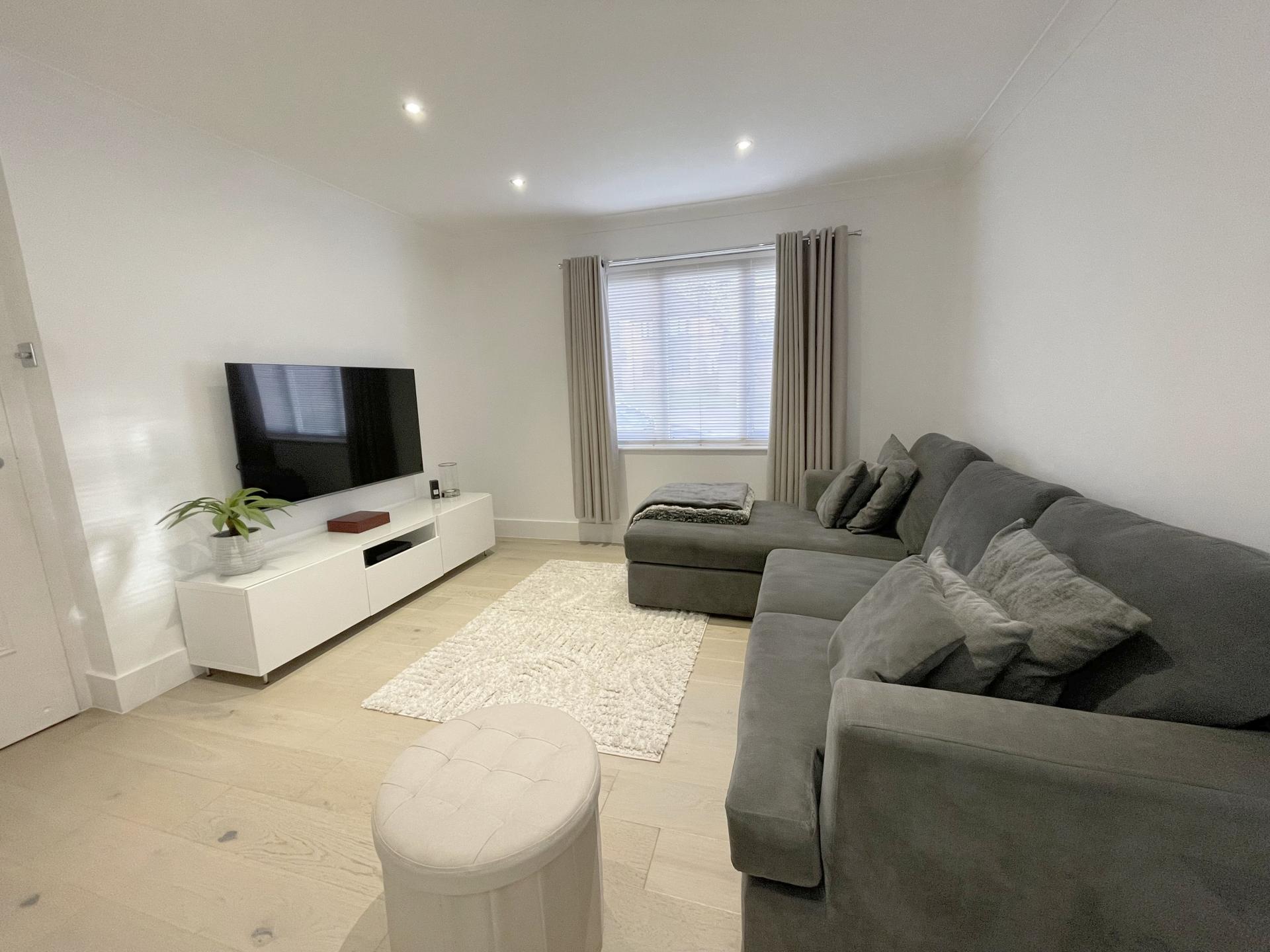 Bornedene, Potters Bar