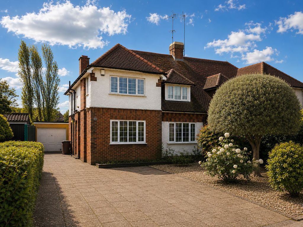 Billy Lows Lane, Potters Bar