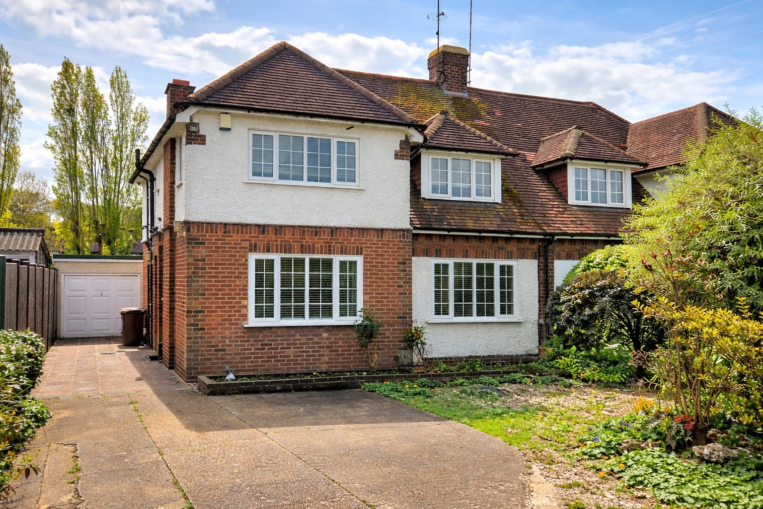 Billy Lows Lane, Potters Bar