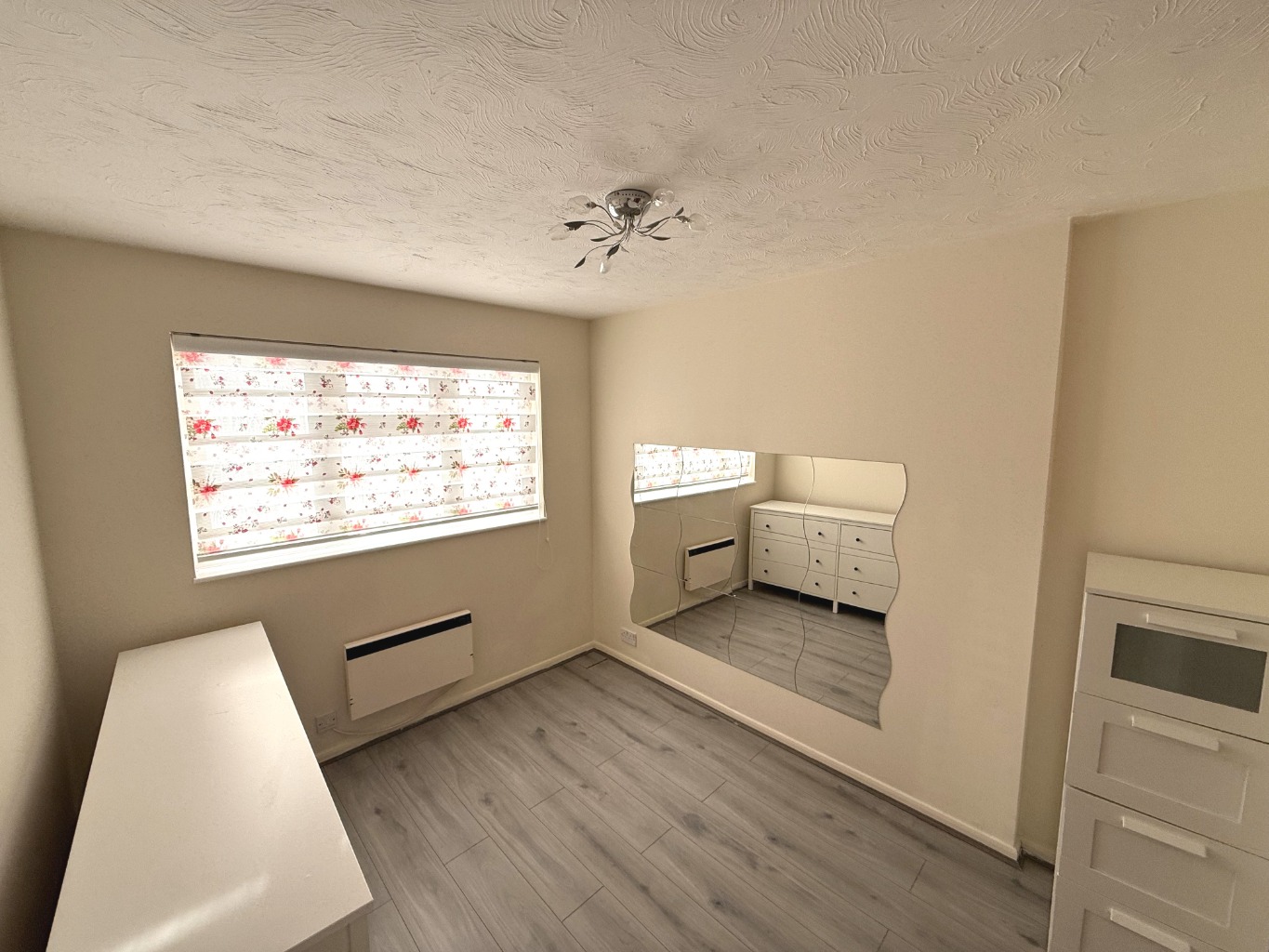 Bornedene, Potters Bar, Hertfordshire, EN6 3EN