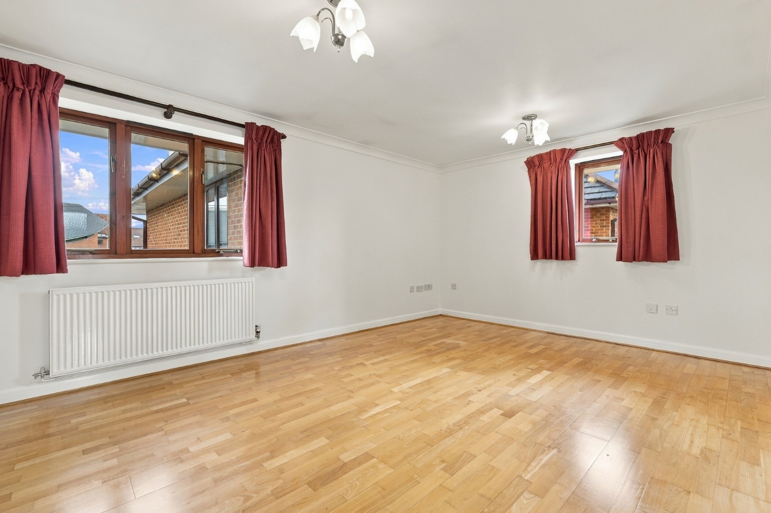 Weston Close, Potters Bar, Hertfordshire, EN6 2BQ