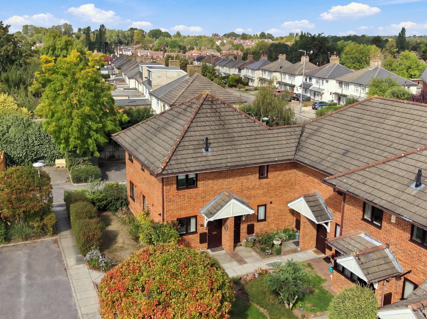 Weston Close, Potters Bar, Hertfordshire, EN6 2BQ