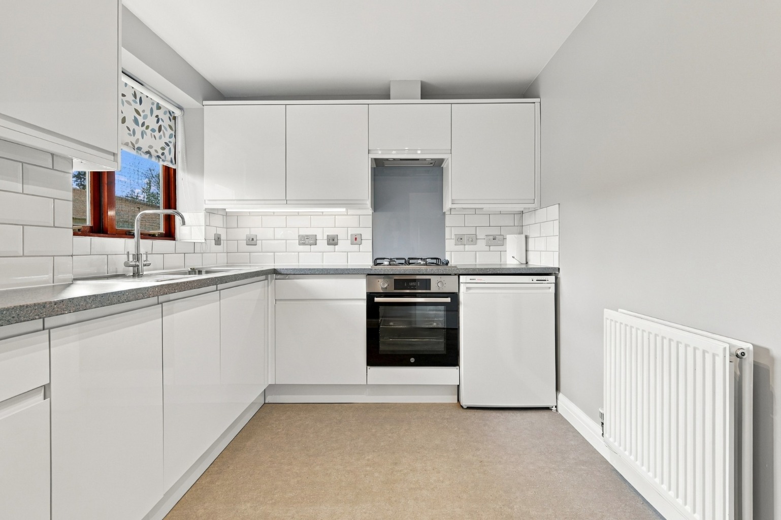 Weston Close, Potters Bar, Hertfordshire, EN6 2BQ