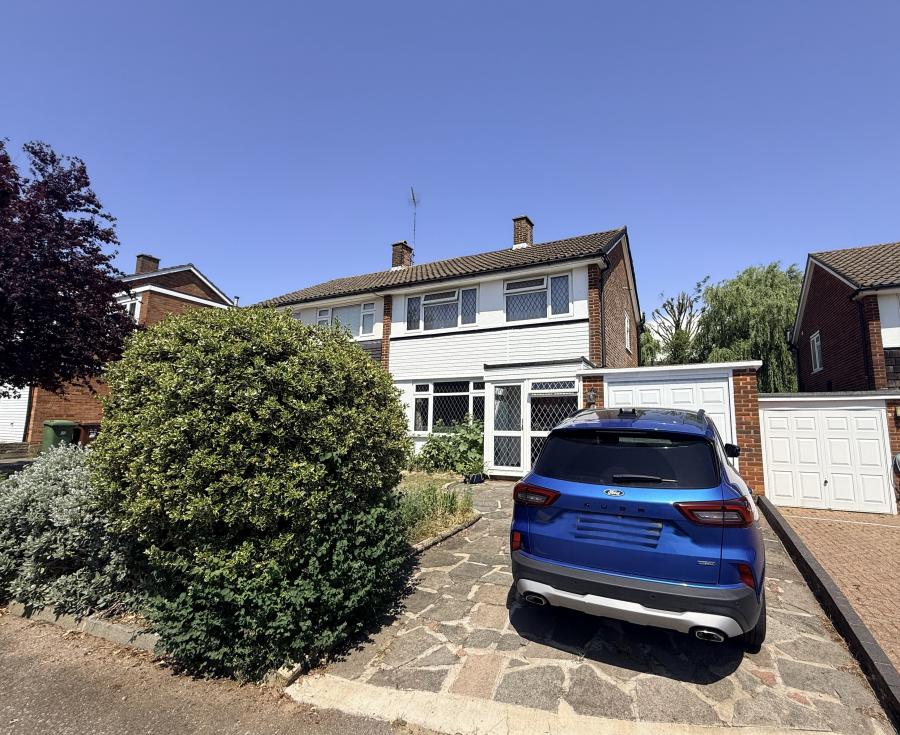 Tiverton Road, Potters Bar