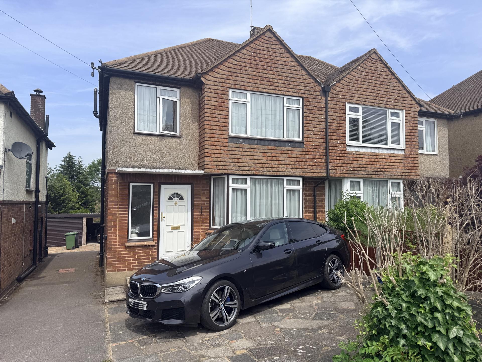 Wroxham Gardens, Potters Bar