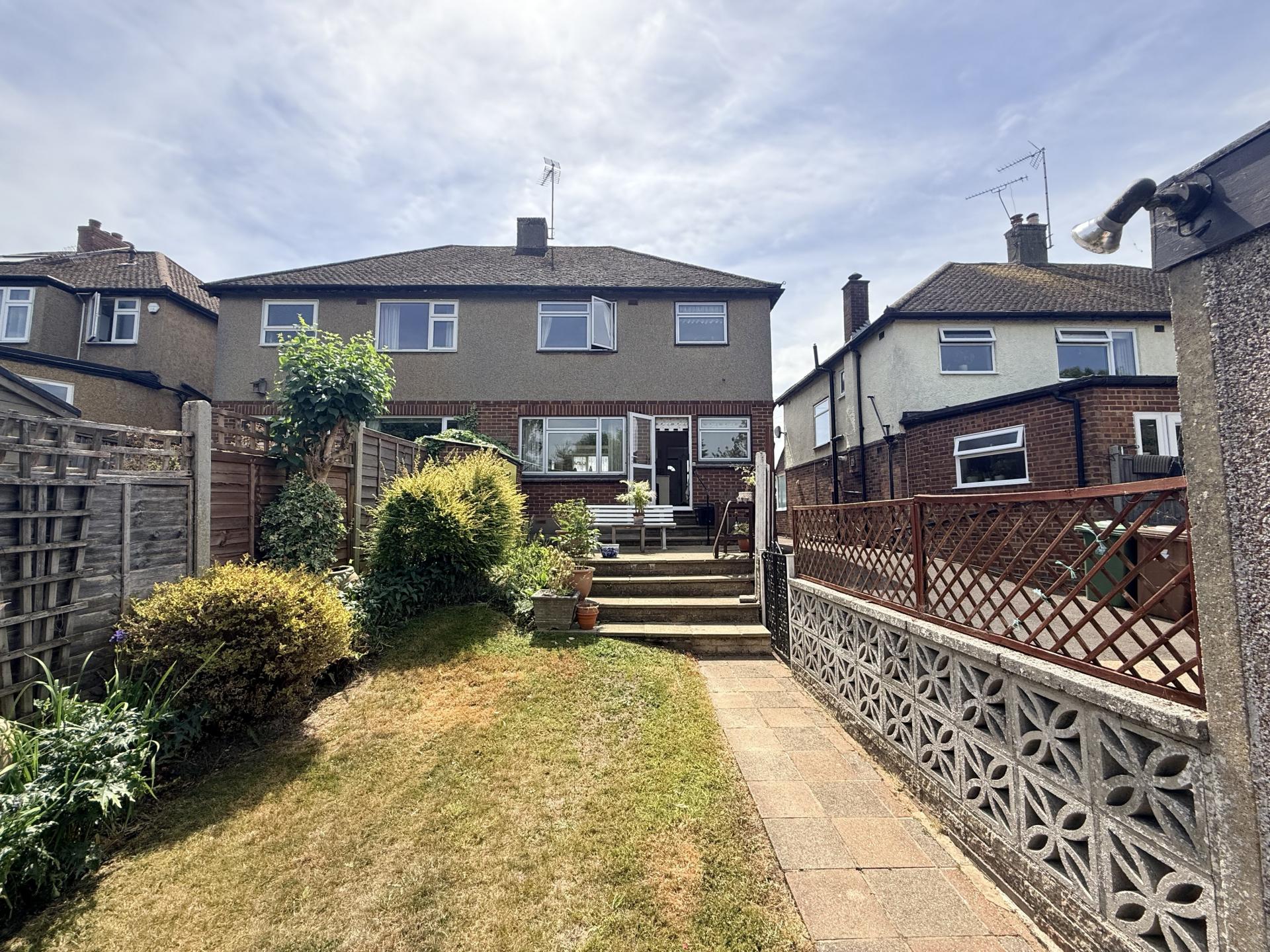 Wroxham Gardens, Potters Bar
