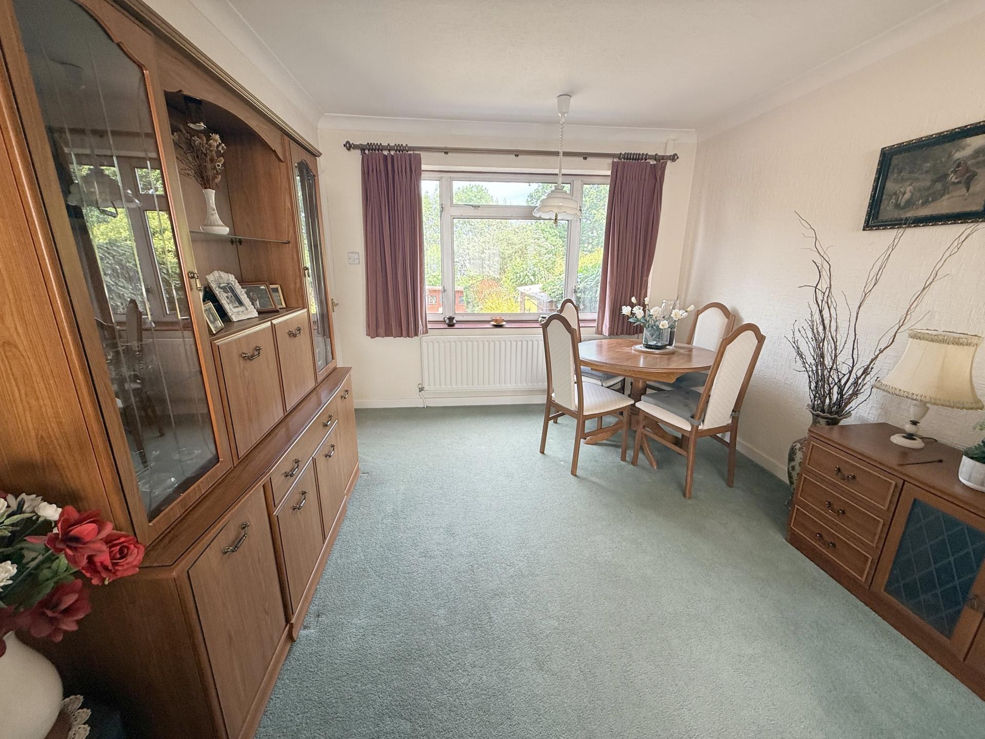 Wroxham Gardens, Potters Bar