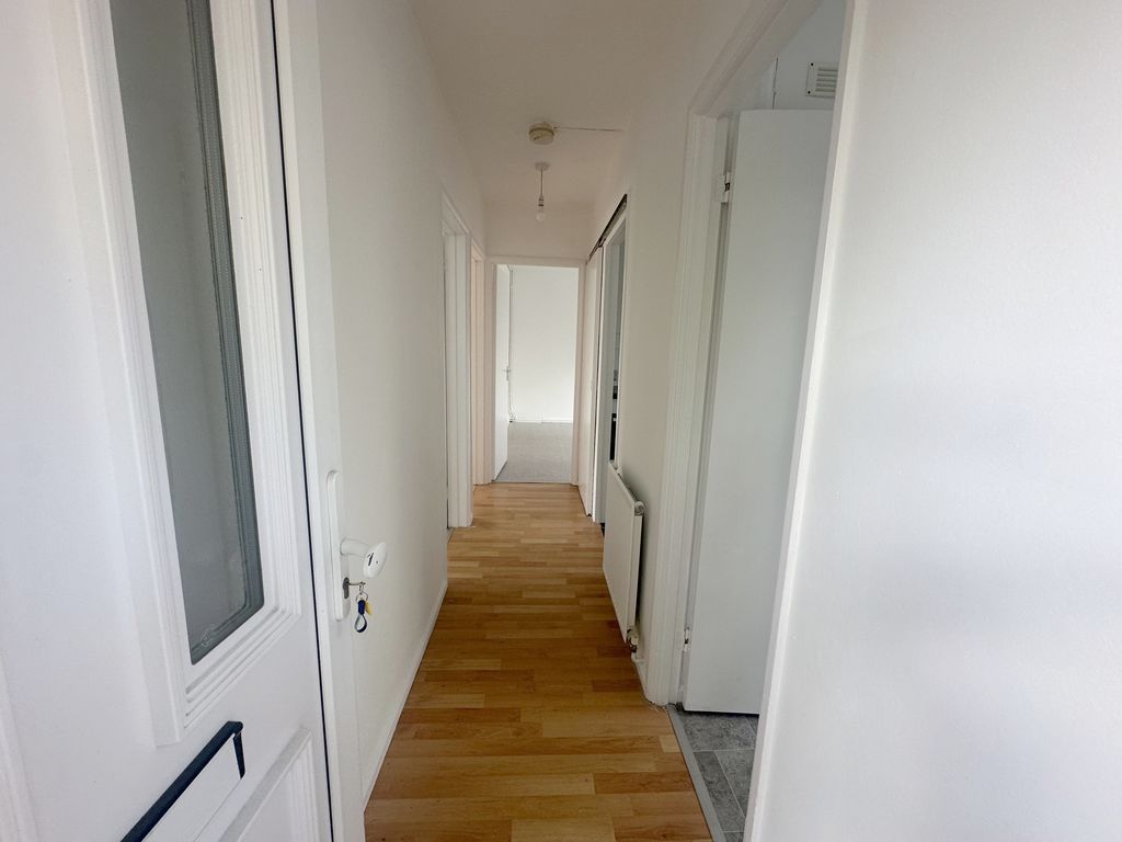 Dugdale Hill Lane, Potters Bar, Hertfordshire, EN6 2DW