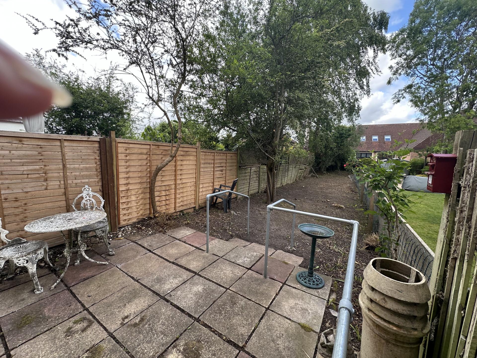 Dugdale Hill Lane, Potters Bar, Hertfordshire, EN6 2DW